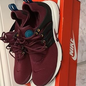 Woman Air Presto